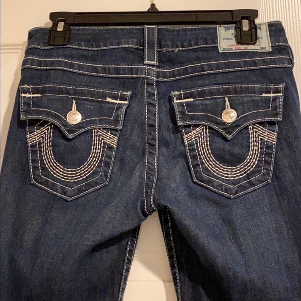 Women’s low rise boot cut True Religion jeans